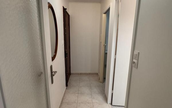 Appartement à louer    1 pièce •  Nice