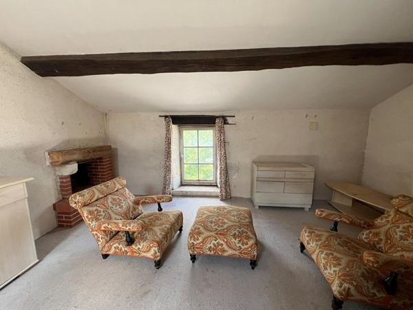 AU COEUR DU BOURG DE SAINT SAUVANT  83m² 3 chambres