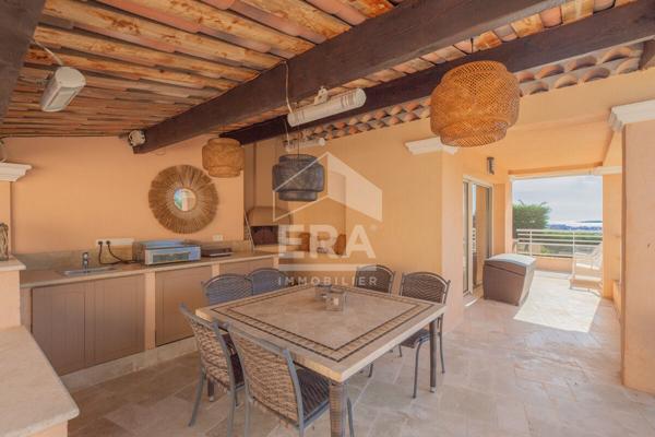 Maison Mandelieu La Napoule 6 pièce(s) 220 m2