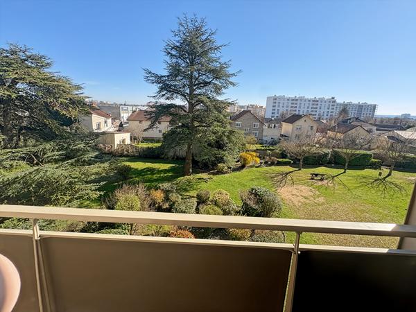 Appartement Duplex 4 pièces de 74,55 m² à vendre en exclusivité