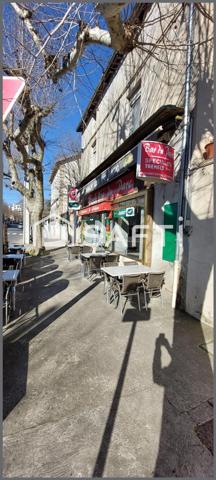 - A VENDRE- Bar Restaurant PMU à MILLAU  125 000 euros
