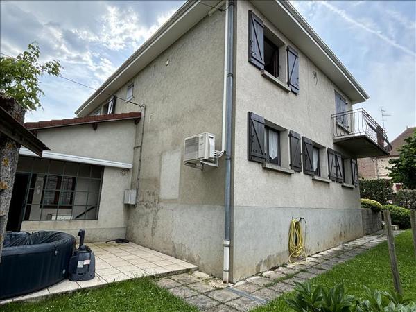 Maison à vendre |  Estivareilles |  6 pièces | 128 m²