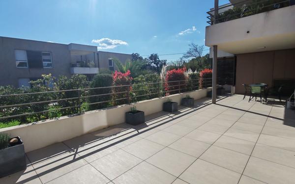 Appartement à louer    2 pièces •  Villeneuve-lès-Avignon