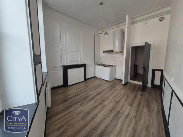 Appartement à louer 2 pièces 33.5m² Valenciennes (59300)