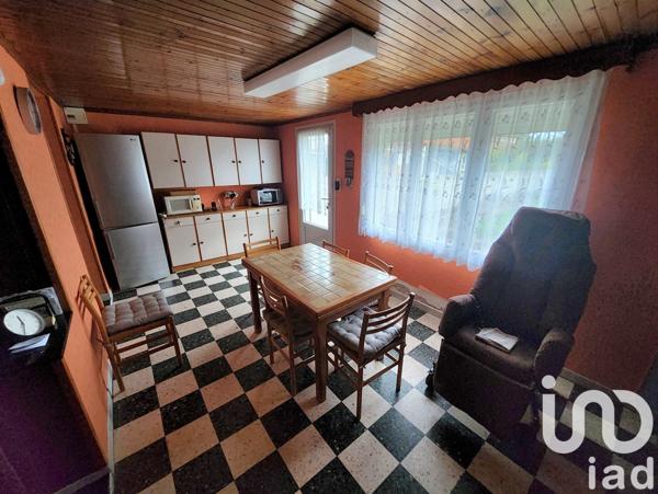 Maison 5 pièces de 81 m² à Raismes (59590)