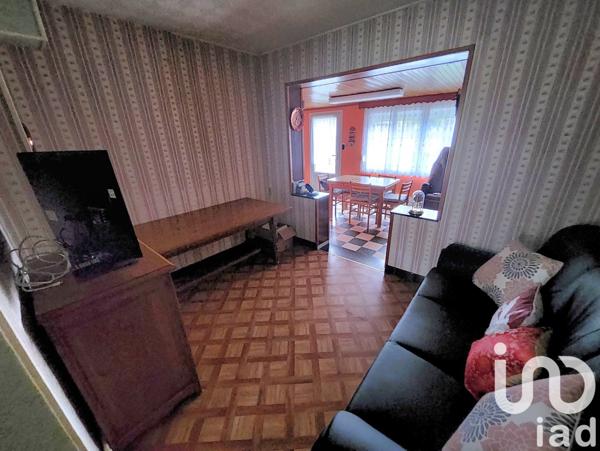 Maison 5 pièces de 81 m² à Raismes (59590)