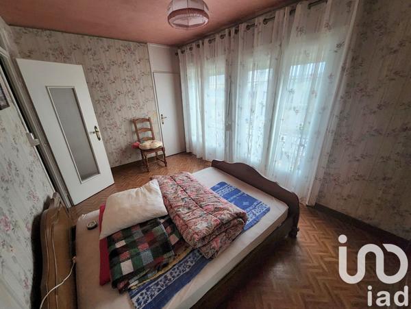 Maison 5 pièces de 81 m² à Raismes (59590)