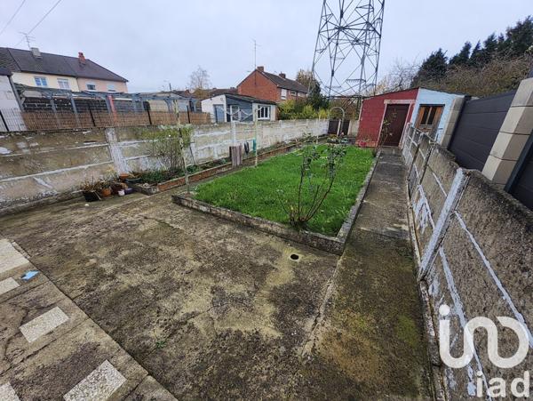 Maison 5 pièces de 81 m² à Raismes (59590)