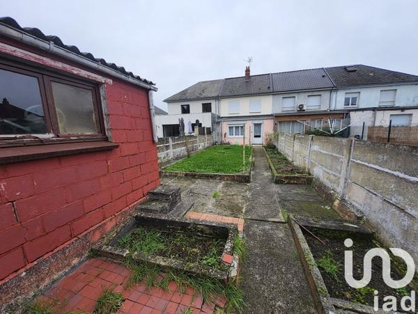 Maison 5 pièces de 81 m² à Raismes (59590)