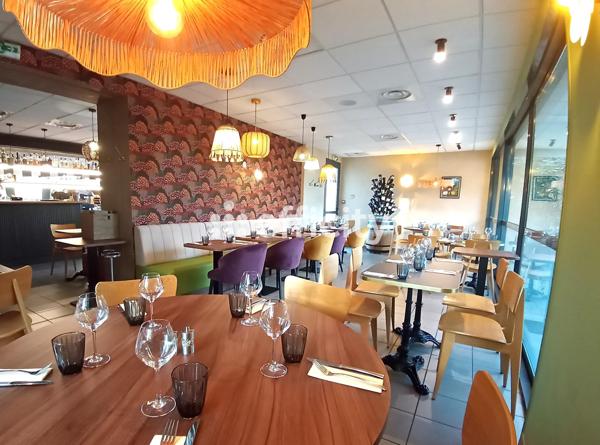 Fonds De Commerce - 180 m²