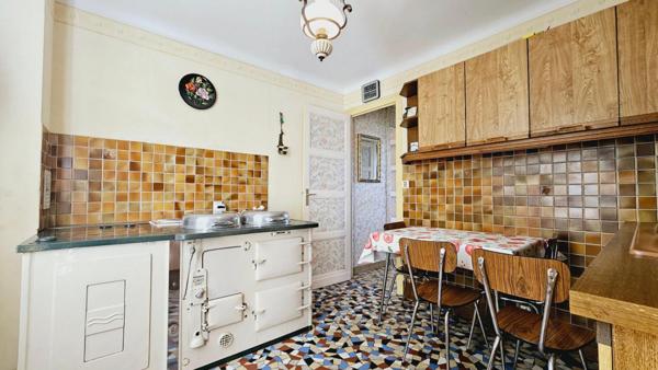 BOURGES MAISON DE 81M² 4 PIECES GARAGE JARDIN