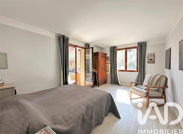 Maison à vendre 6 pièces 138 m² Castillon-du-Gard