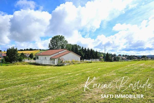 Terrain proche cœur du village COUCOURON