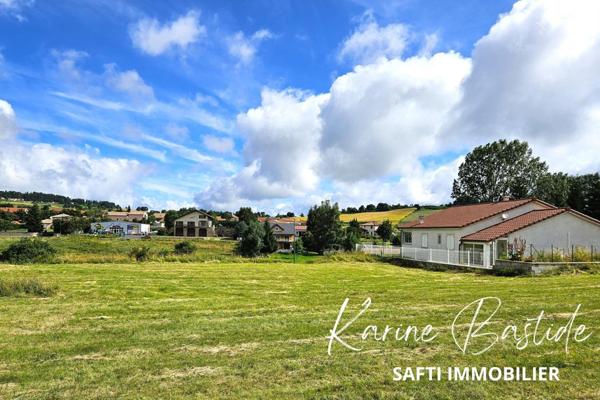 Terrain proche cœur du village COUCOURON