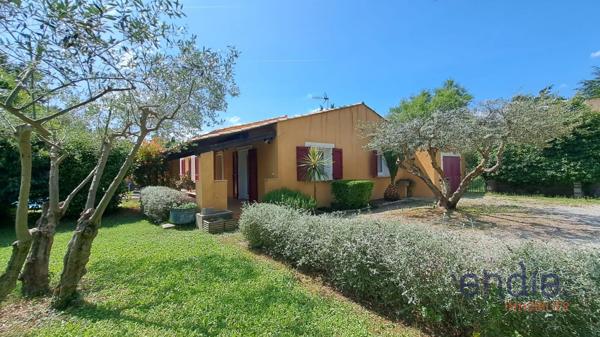 LORGUES VILLA T5 STUDIO GARAGE PISCINE