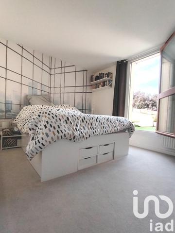 Apartment for sale 5 rooms 107 m² Les Ulis