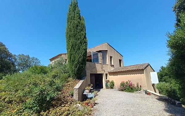 Maison à vendre    4 pièces •  Méjannes-le-Clap