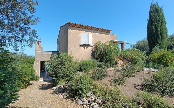 Maison à vendre    4 pièces •  Méjannes-le-Clap