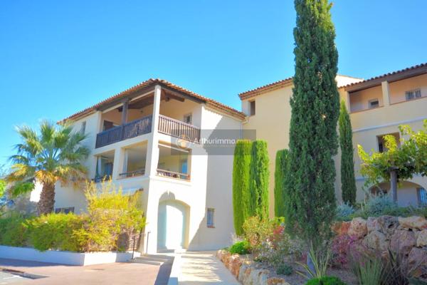 Vente Appartement 2 pièces 64 m2 à Roquebrune-sur-Argens