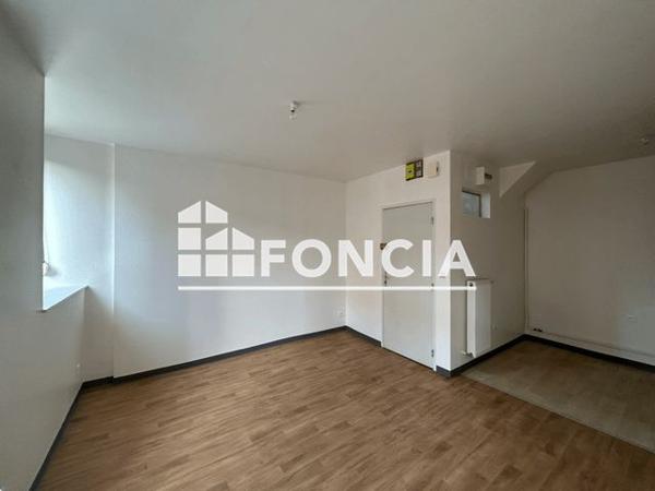 Location Appartement 2 pièces 37.4 m² - 13 RUE MICHELET Charleville Mezieres 08000