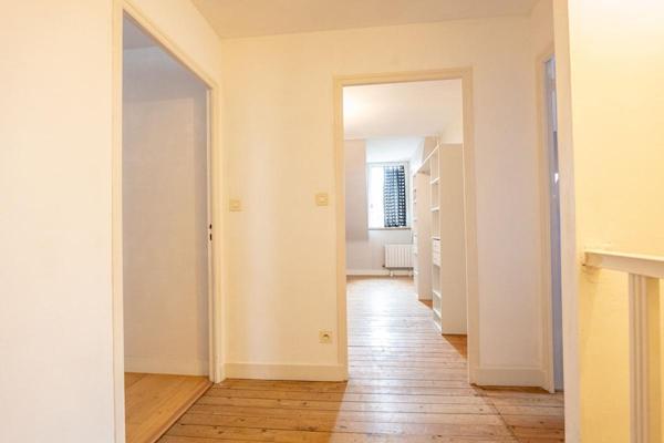 LIEUX UNIQUES ® x PROPRIÉTÉS PRIVÉES PROPOSE MAISON DE 1930  DE 134 M² HYPER-CENTRE DE VENDÔME