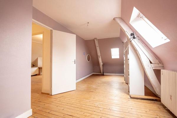 LIEUX UNIQUES ® x PROPRIÉTÉS PRIVÉES PROPOSE MAISON DE 1930  DE 134 M² HYPER-CENTRE DE VENDÔME