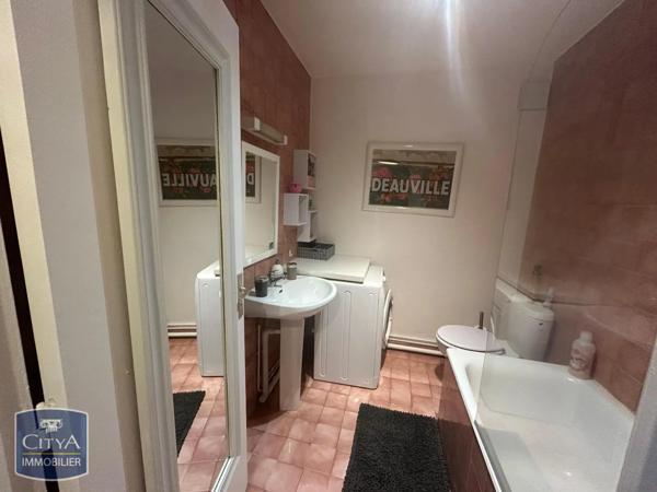 Appartement à louer 1 pièce 26.5m²