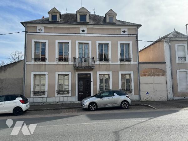 Belle maison de bourg à 17 kms de Montluçon
