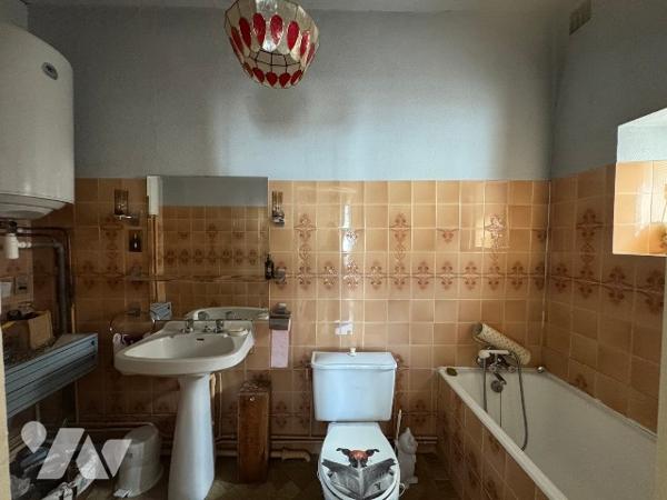 Belle maison de bourg à 17 kms de Montluçon