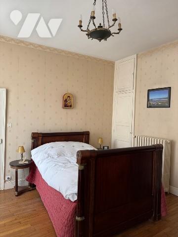 Belle maison de bourg à 17 kms de Montluçon