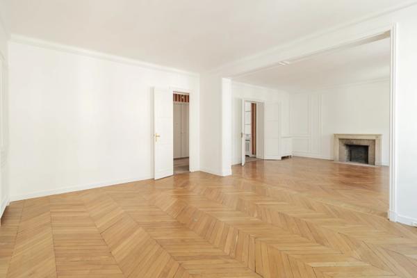 Appartement Paris 7e - PLACE DE BRETEUIL