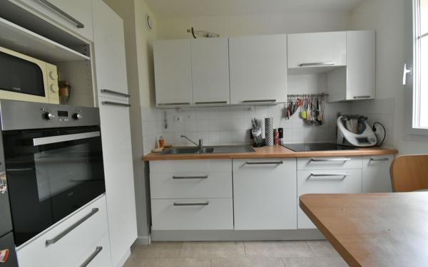 Maison à vendre    4 pièces • 91,11 m2 Saint-Maurice-de-Beynost