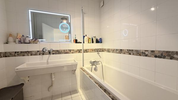 Appartement de 147m2 avec belle terrasse et garage secteur Hotel de ville