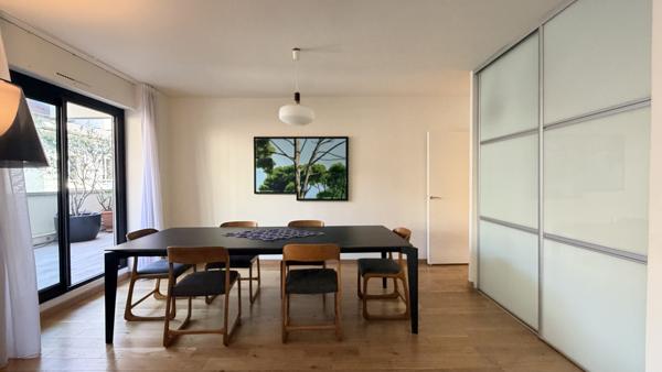 Appartement de 147m2 avec belle terrasse et garage secteur Hotel de ville