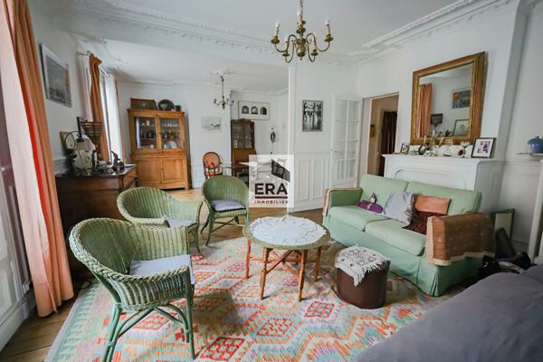 Appartement Le Kremlin Bicêtre 8 pièces 167.78 m2