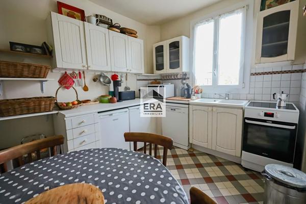 Appartement Le Kremlin Bicêtre 8 pièces 167.78 m2