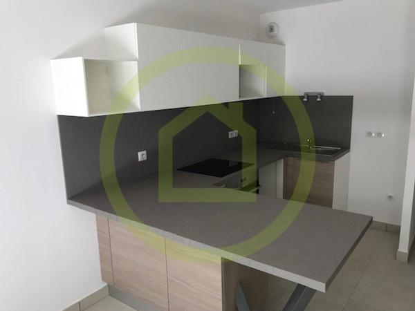 Appartement à SAINT JEAN DE VEDAS (34430)