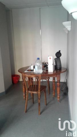 House for sale 6 rooms 119 m² Chauffailles