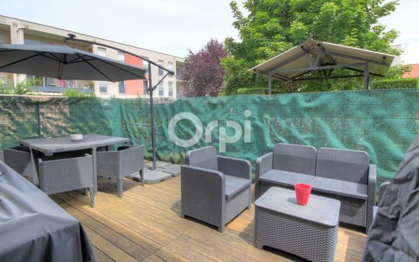 Appartement à louer    2 pièces • 32,87 m2 Meyzieu