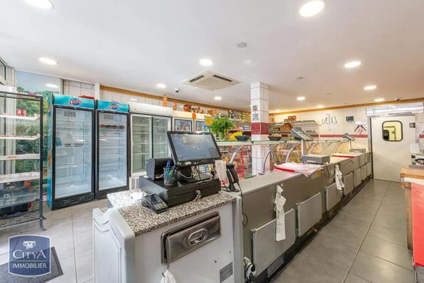 Immeuble à vendre 180m²