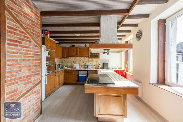 Immeuble à vendre 180m²