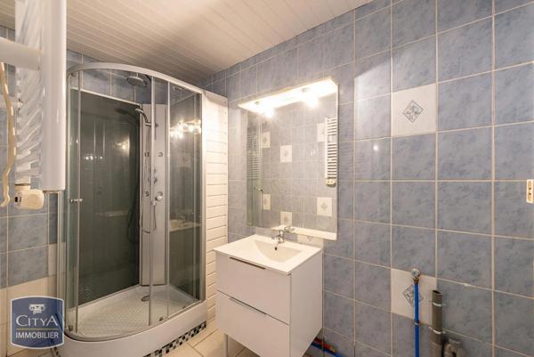 Immeuble à vendre 180m²