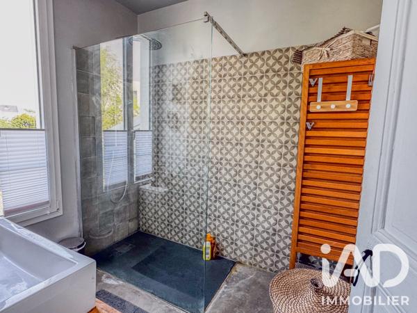 Maison à vendre 6 pièces 124,74 m² Saint-Maur-des-Fossés