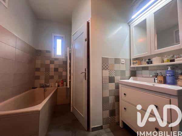 Maison à vendre 7 pièces 127 m² Saint-Martin-d'Hères