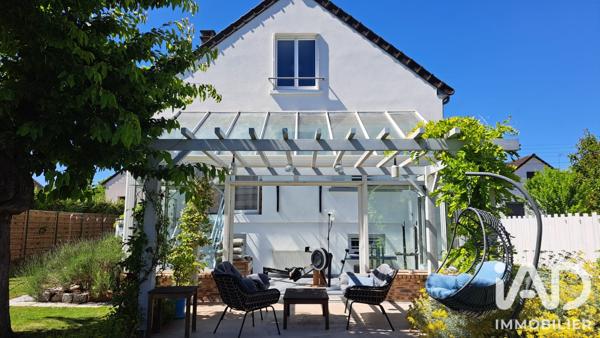 Maison à vendre 5 pièces 112,2 m² Saint-Julien-les-Villas
