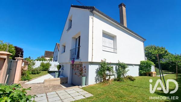 Maison à vendre 5 pièces 112,2 m² Saint-Julien-les-Villas