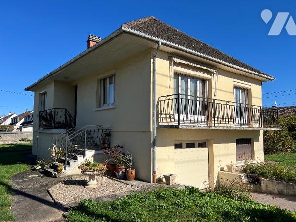 A COSNE COURS SUR LOIRE, dans un quartier calme et résidentiel