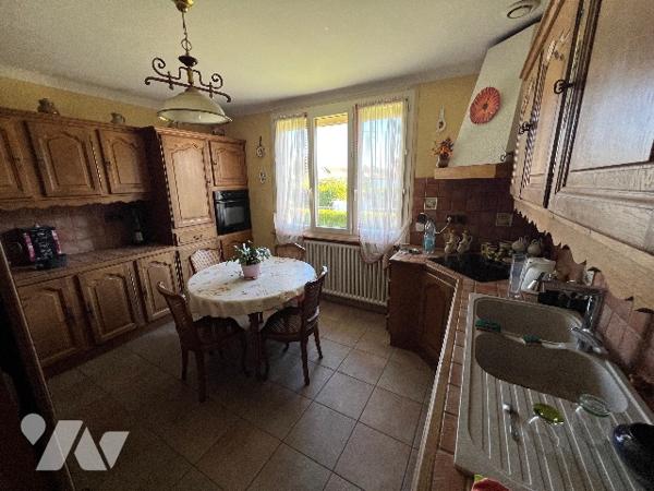 A COSNE COURS SUR LOIRE, dans un quartier calme et résidentiel