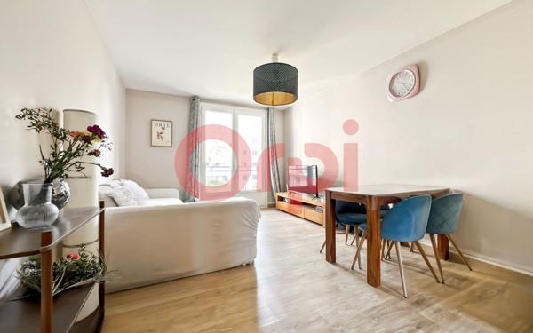 Appartement à vendre    3 pièces • 52 m2 Lyon 8