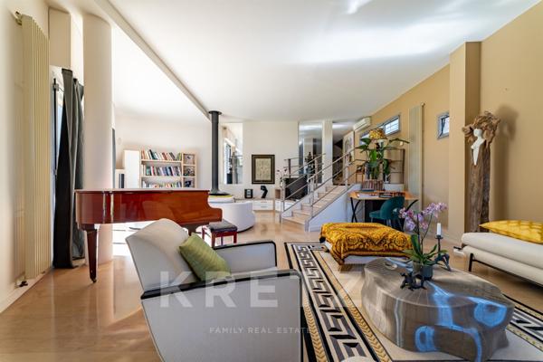 Provence Avignon– Maison d’architecte avec piscine